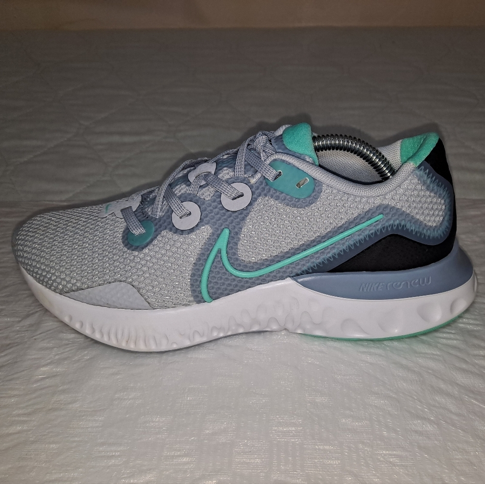 Nike Renew Running Sneakers Women's 8 Gray/Teal/White/Black Training/Gym/Run